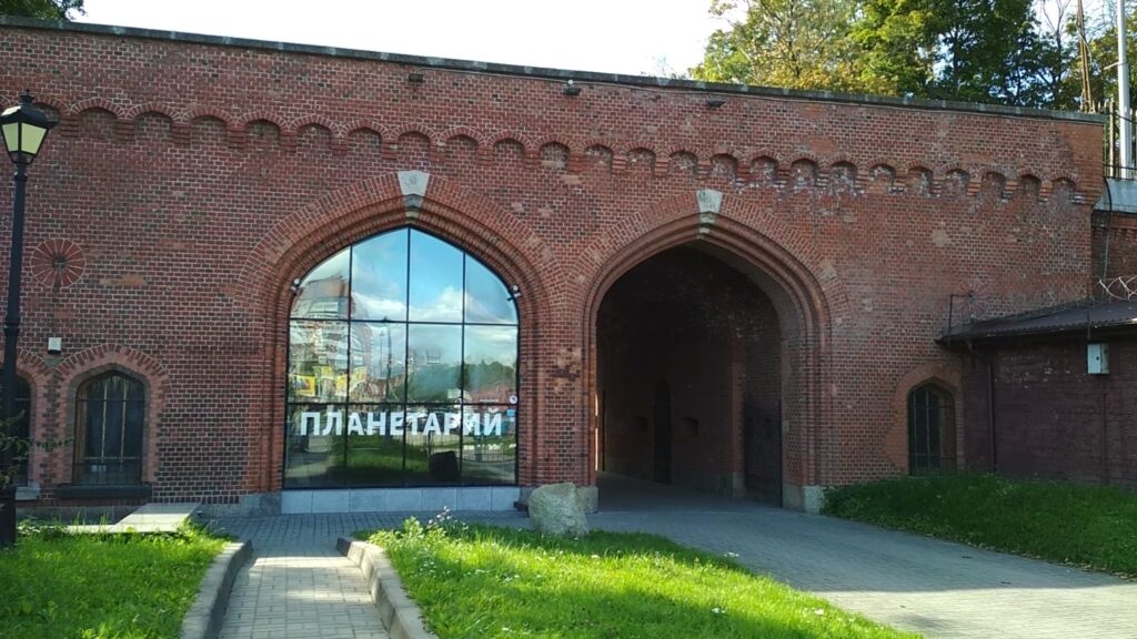 zheleznodorozhnye vorota 1