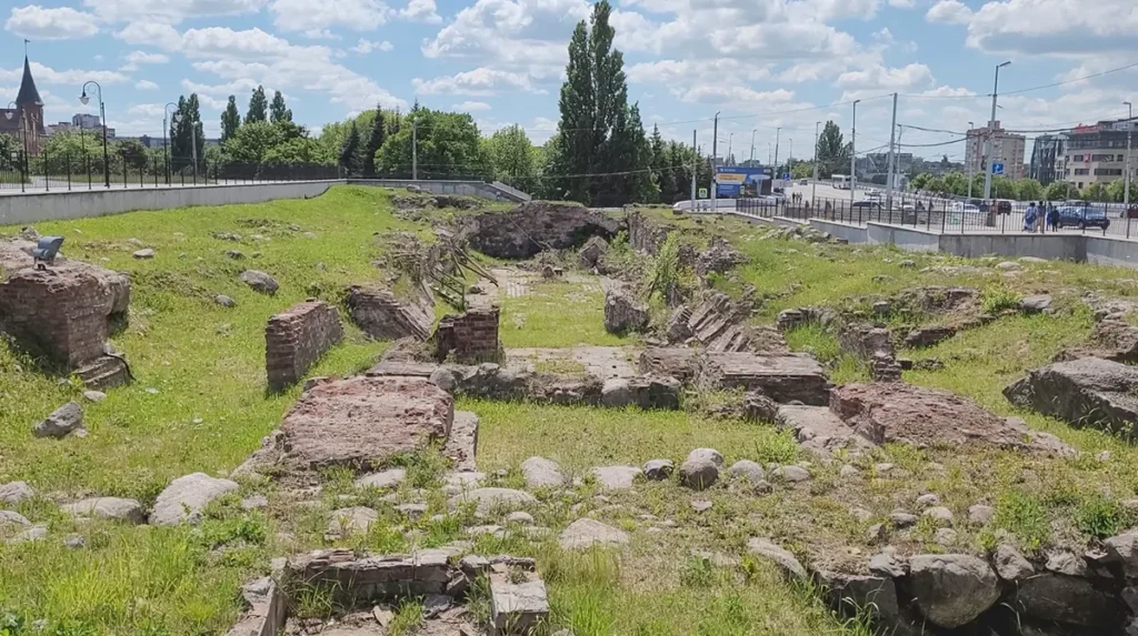 Руины Королевского замка