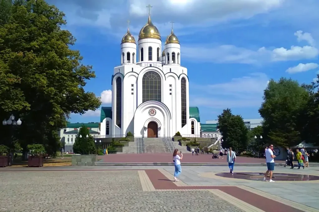 Повседневная жизнь в Кёнигсберге и Калининграде: чем жили горожане и что сохранила Калининградская область 17 Храм Христа Спасителя в Калининграде