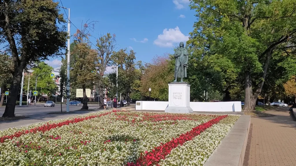 Памятник Шиллеру в Калининграде, фото автора