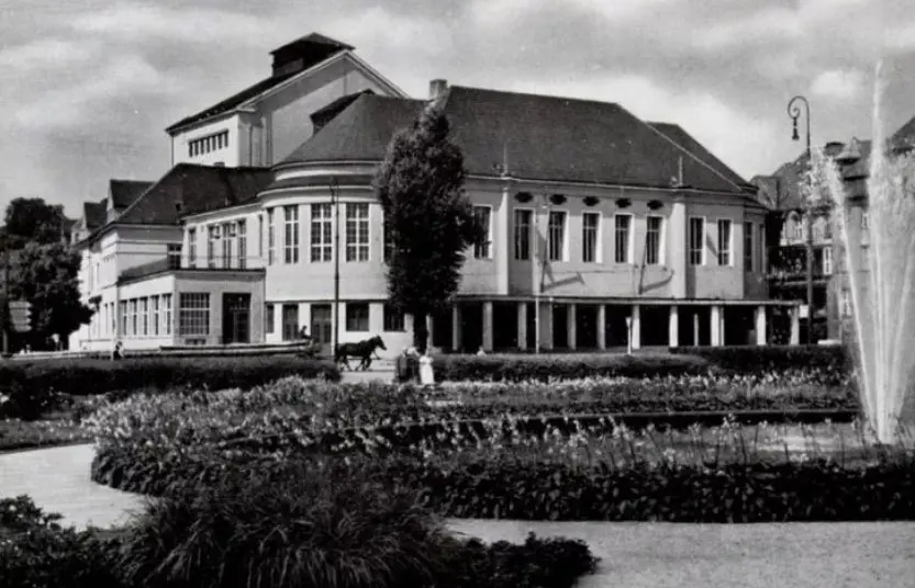 Schauspielhaus