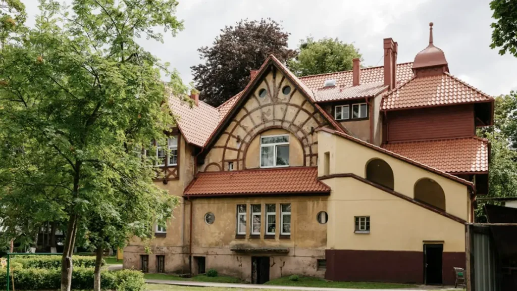 Вилла Лео