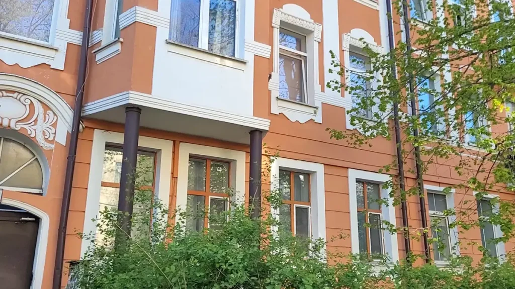 Улица Комсомольская, старый дом